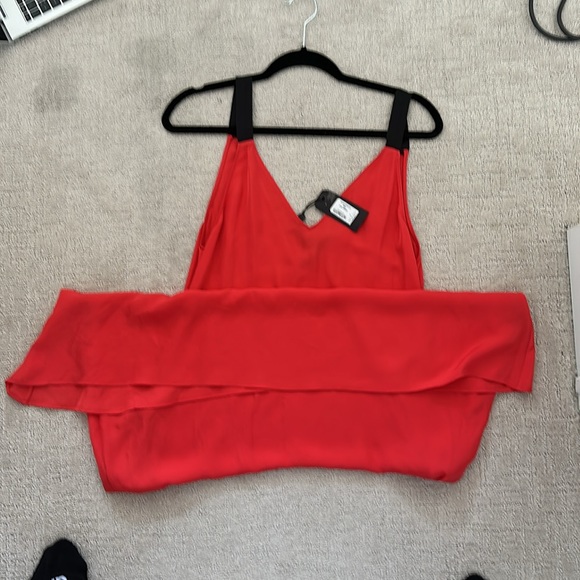 NEW WITH TAGS, SMALL, rag&bone, silky material, excellent condition. No flaws - Picture 8 of 11